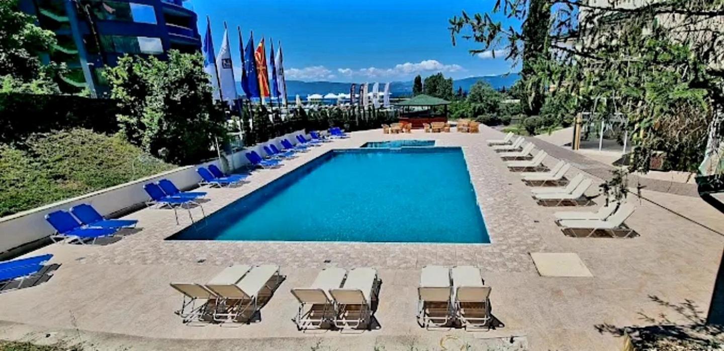 Hotel Bluebell Ohrid Ngoại thất bức ảnh