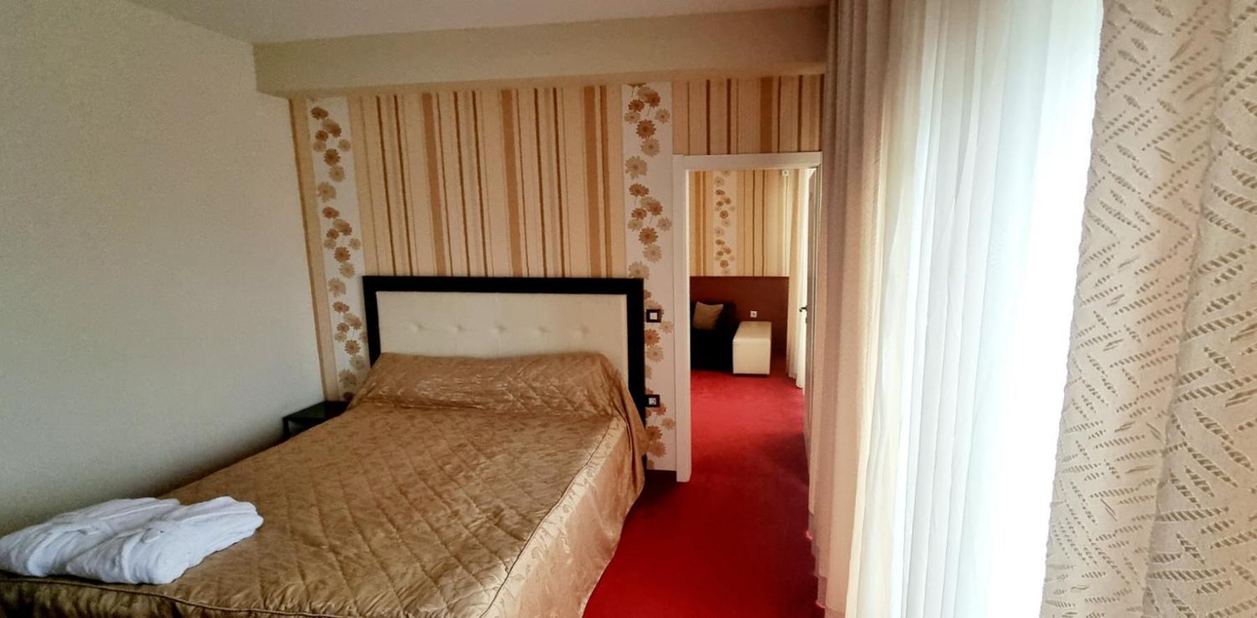 Hotel Bluebell Ohrid Ngoại thất bức ảnh