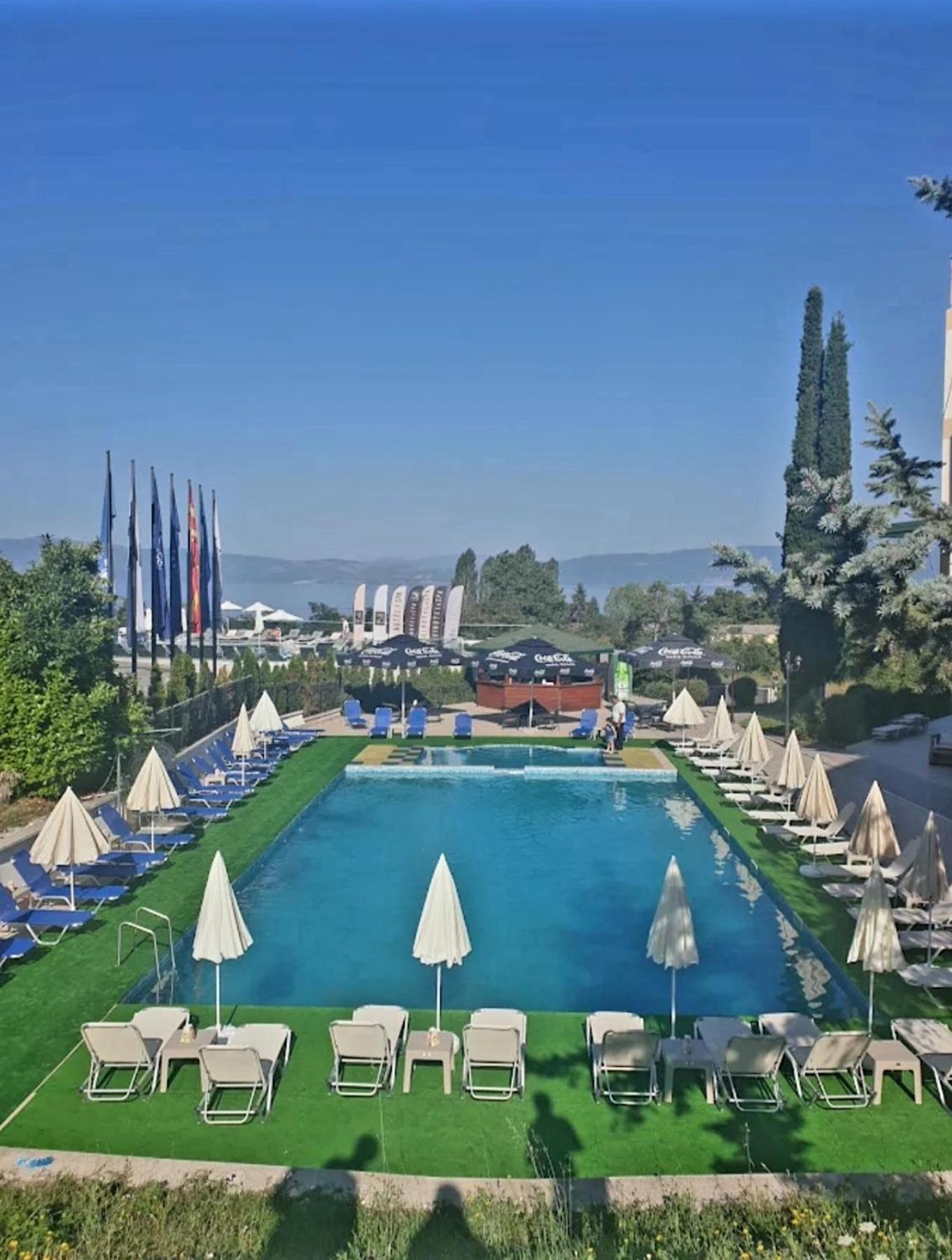 Hotel Bluebell Ohrid Ngoại thất bức ảnh